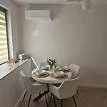 Summer Bianco 2br Lägenhet *