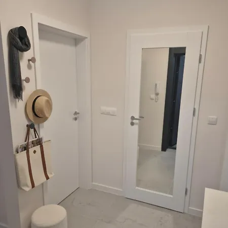 Summer Bianco 2br Apartament