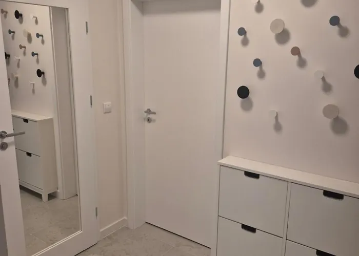 Summer Bianco 2br Appartement *